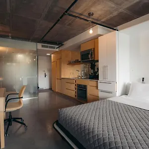 Boxotel Apartahotel Montreal